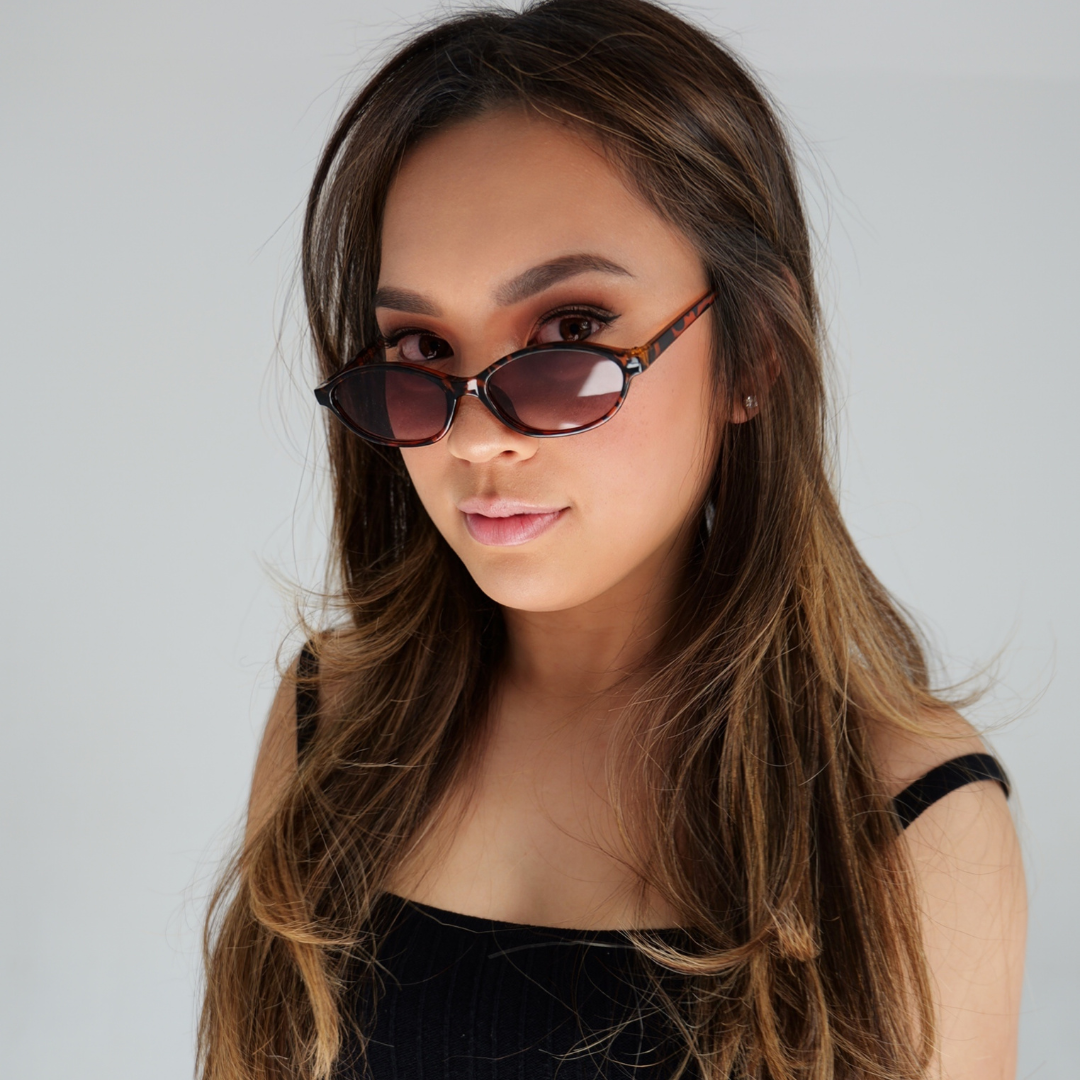 Capri Oval Sunglasses