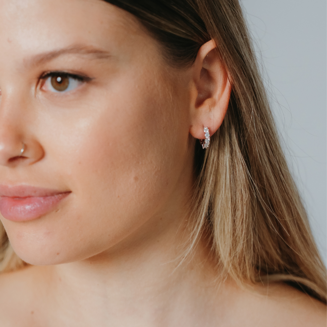 Moissanite Hoop / Huggie Earrings (S)