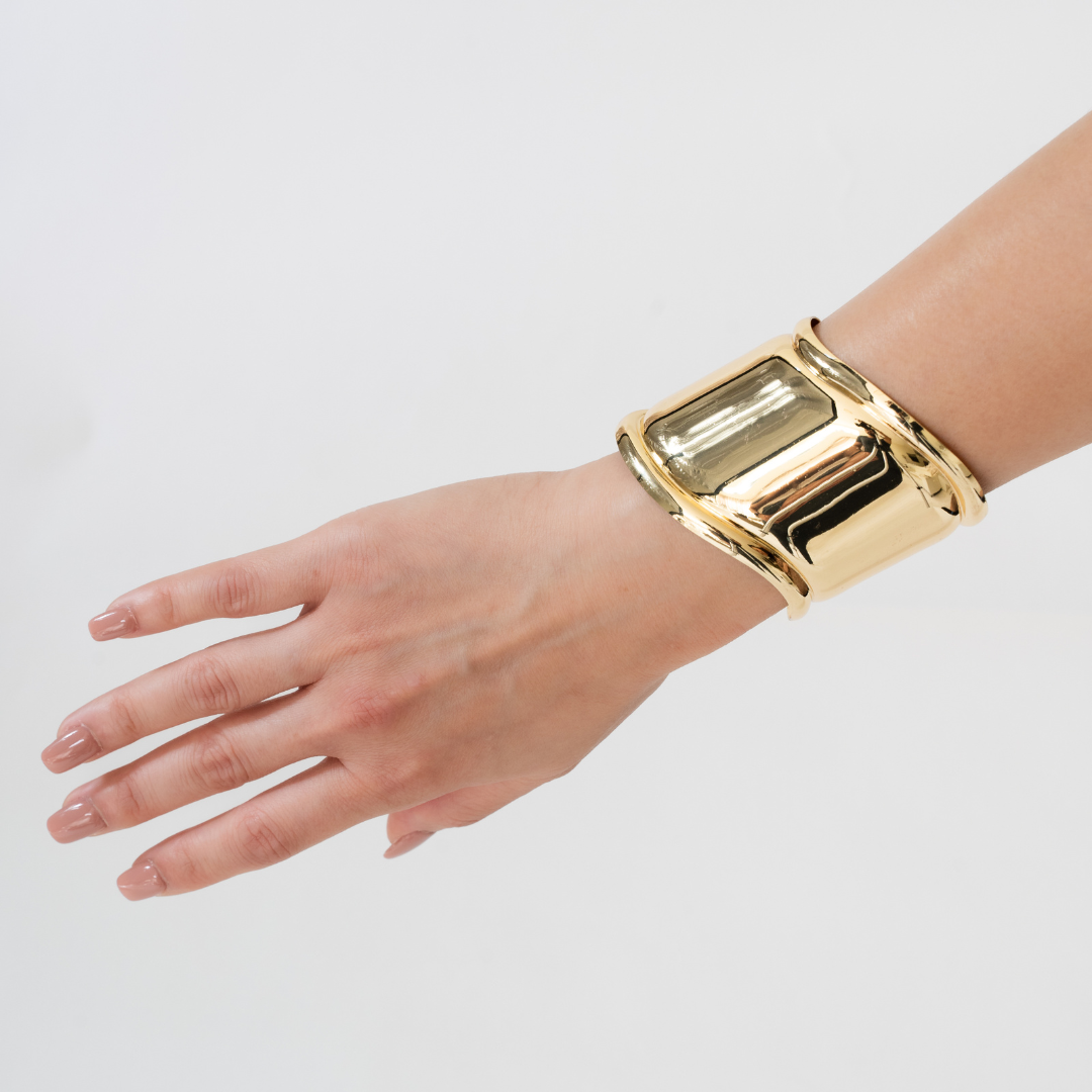 SAMANTHA bangle