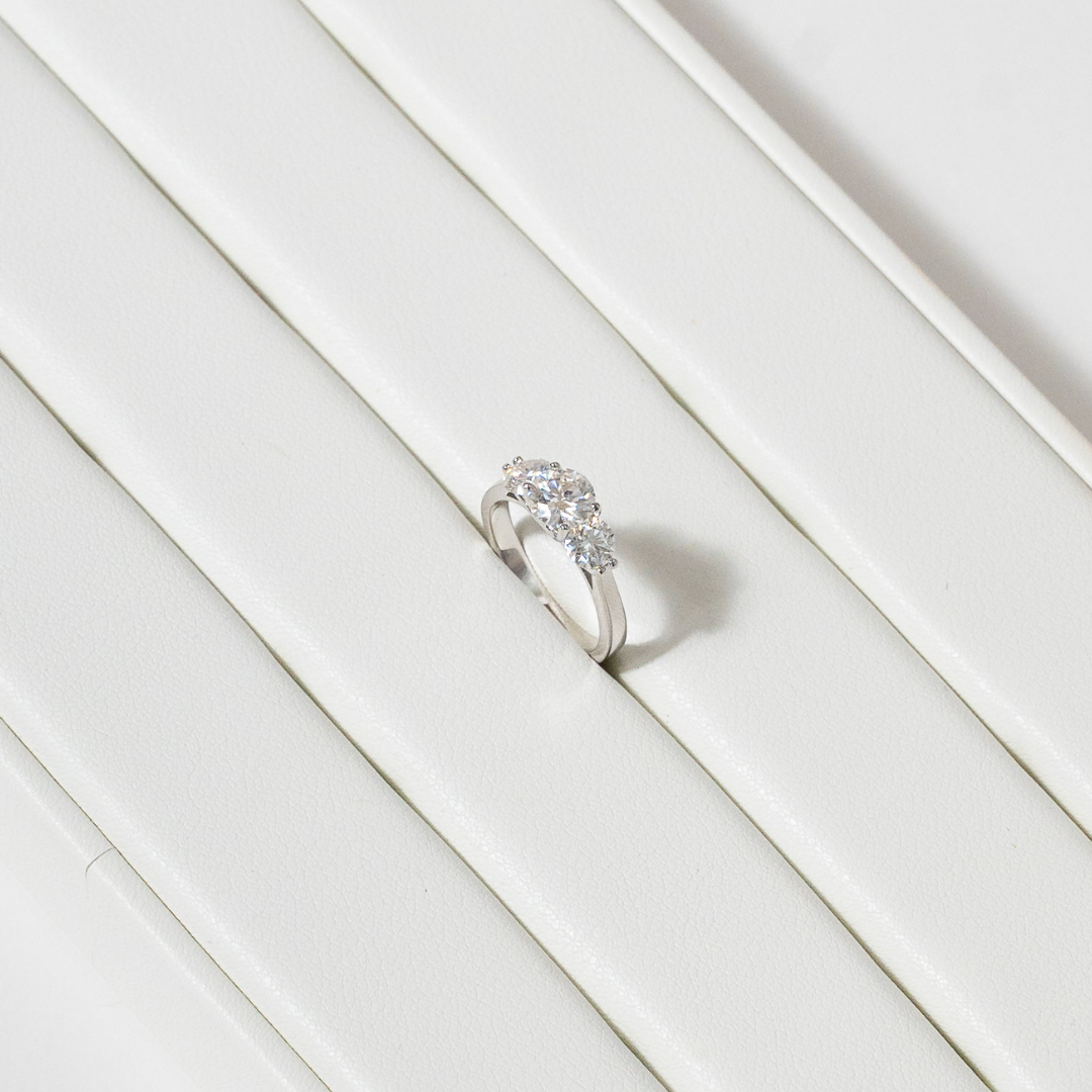 ROUND MOISSANITE Trilogy Ring