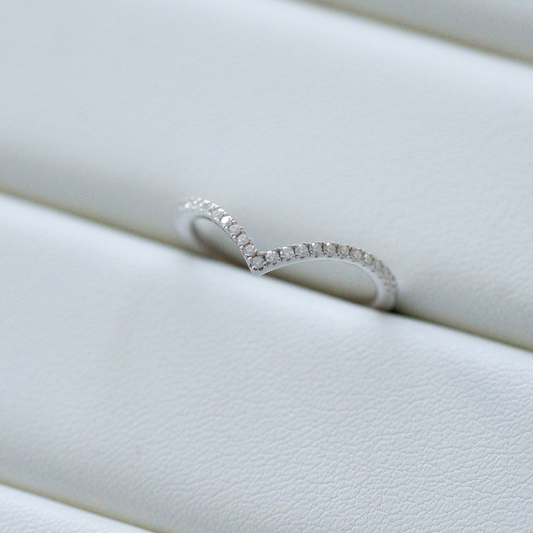 MOISSANITE Stackable Ring - V