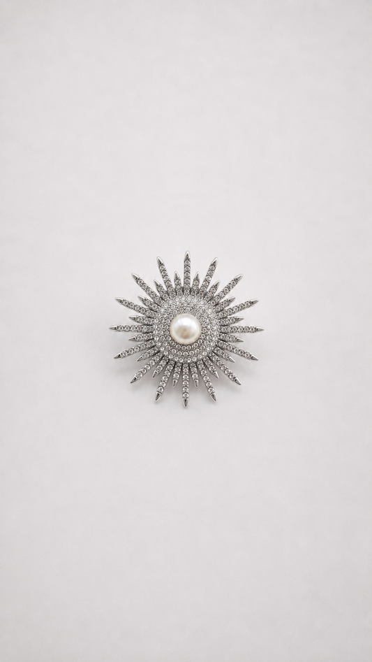 QELOS Brooch