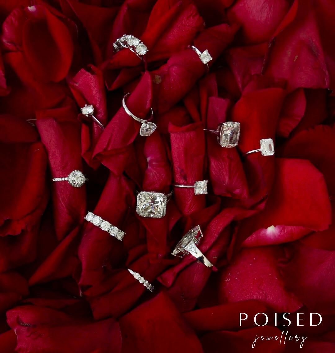 Christmas Gift Guide for Women Who Love Timeless Style