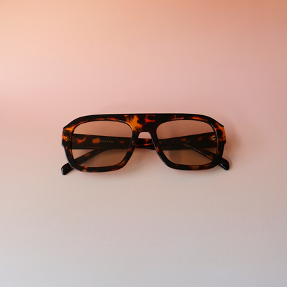 NEW YORK Aviator Sunglasses