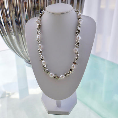 SANTORINI Necklace