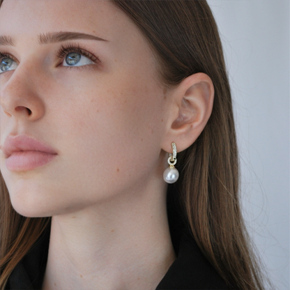 PIA Pearl Earrings