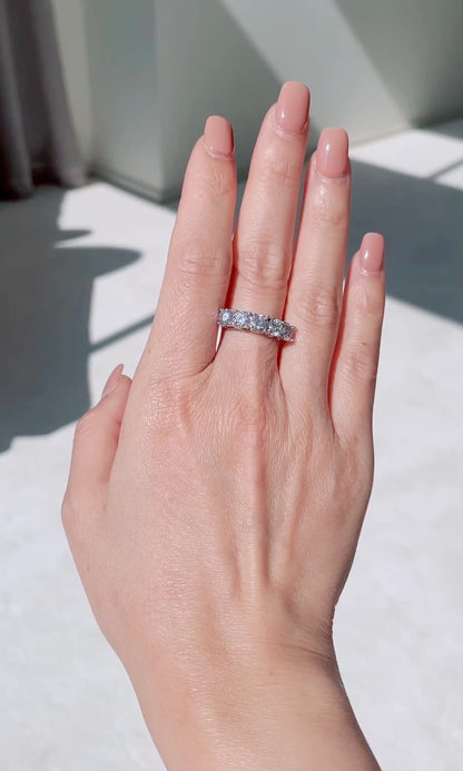 MOISSANITE Wedding Band (5 Stones)